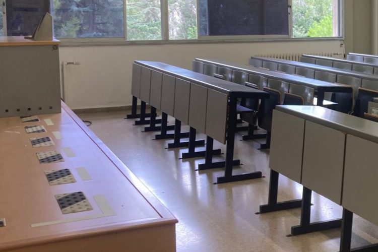 Ren-contrarse con «Alumnis»