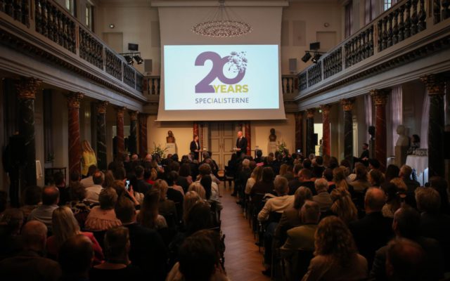 Aniversarios felices (1,5,10,.175)